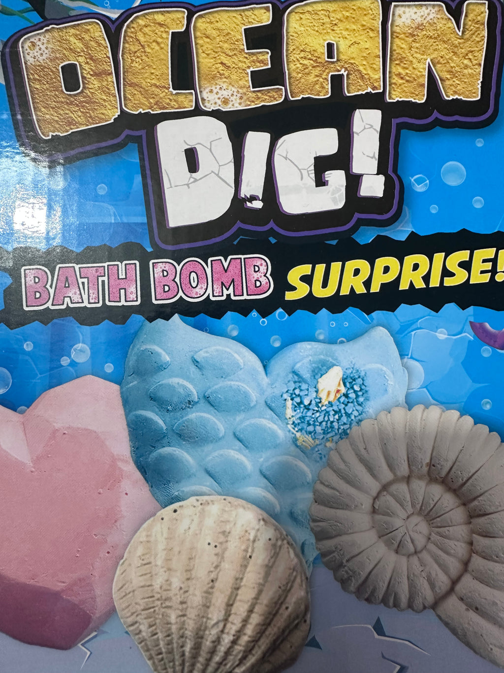 Ocean Dig Bath Bomb Surprise Kit – Mystery Treasure Excavation Bath Bomb Toy for Kids
