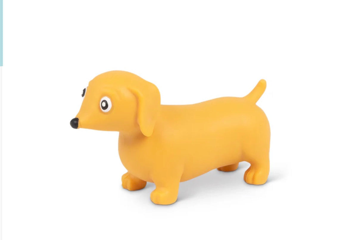 STRETCHY SAUSAGE DOG