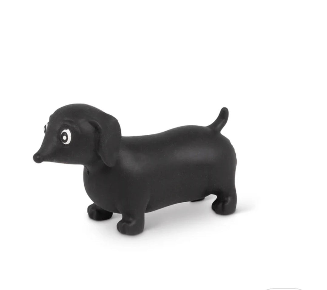 STRETCHY SAUSAGE DOG