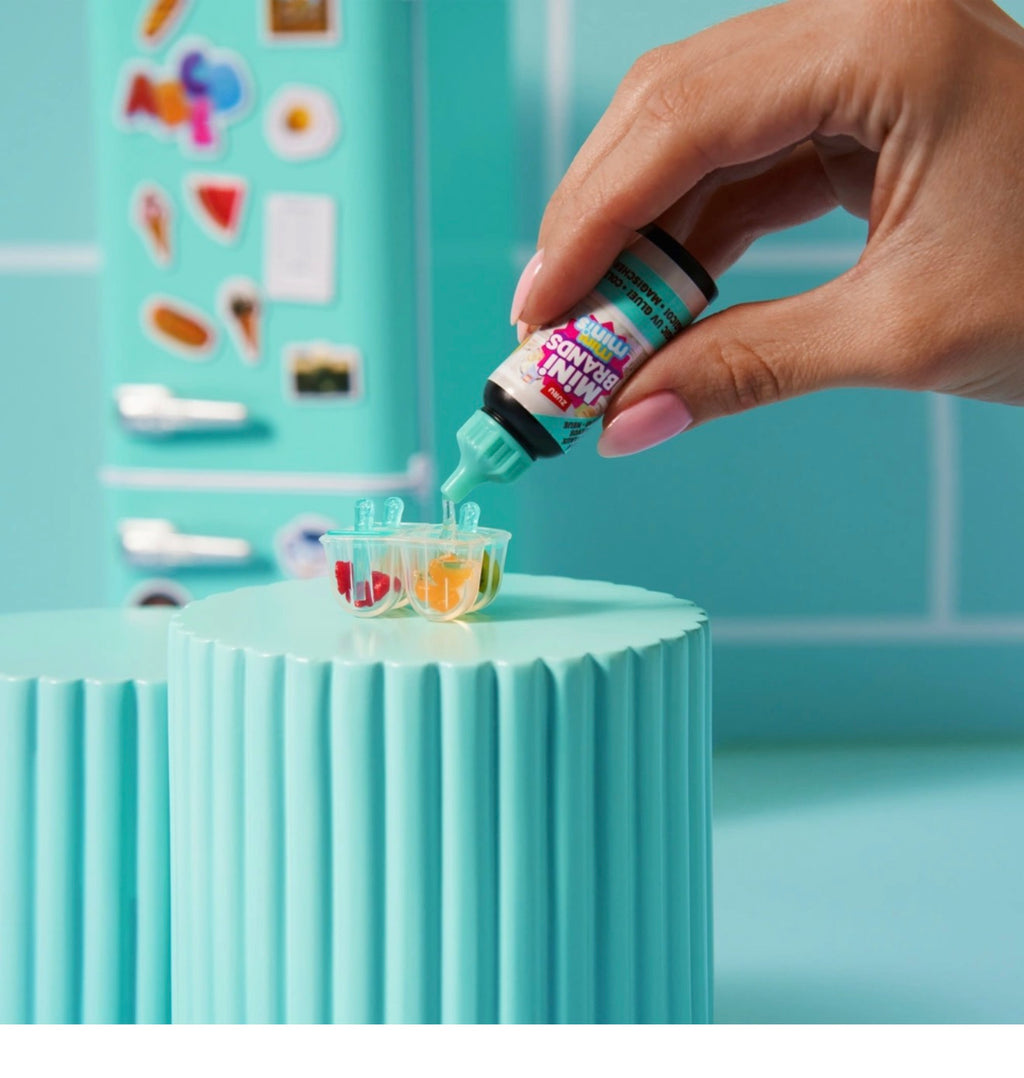 Mini Brands by ZURU Fill the Fridge Playset