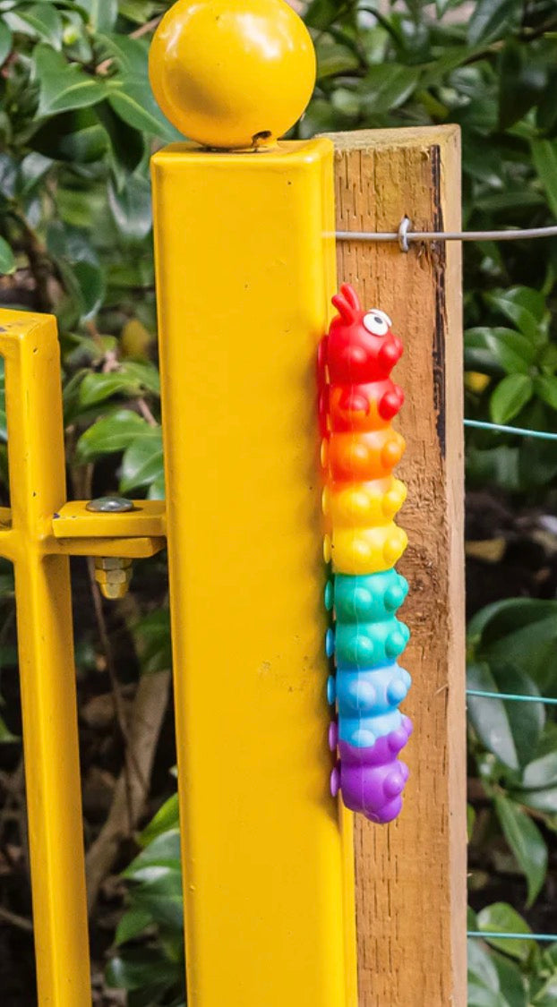 LIGHT UP SUCTION PUSH POPPER RAINBOW CATERPILLAR