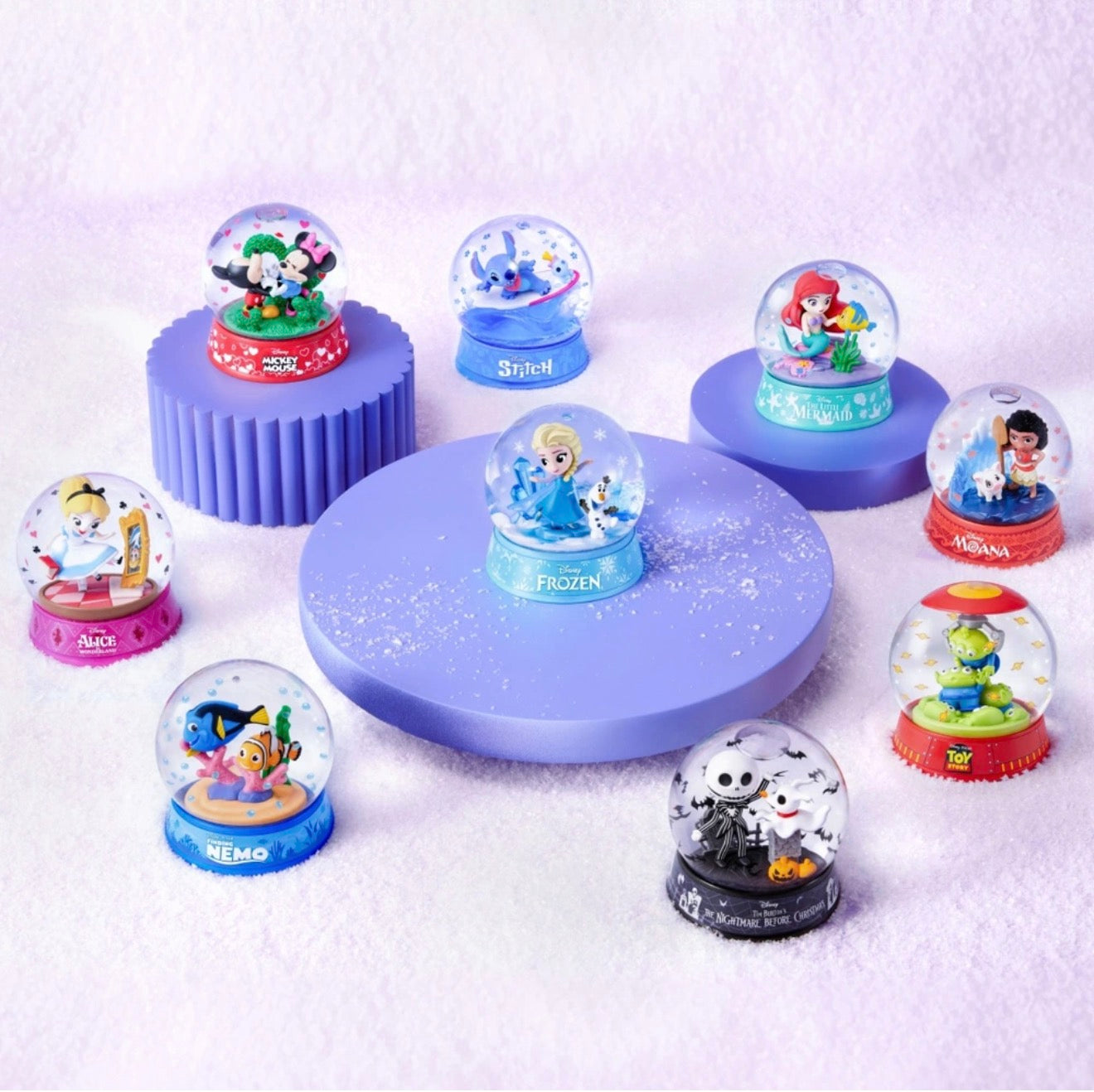 Mini Brands Create by ZURU Disney Snow Globes Capsule Assortment
